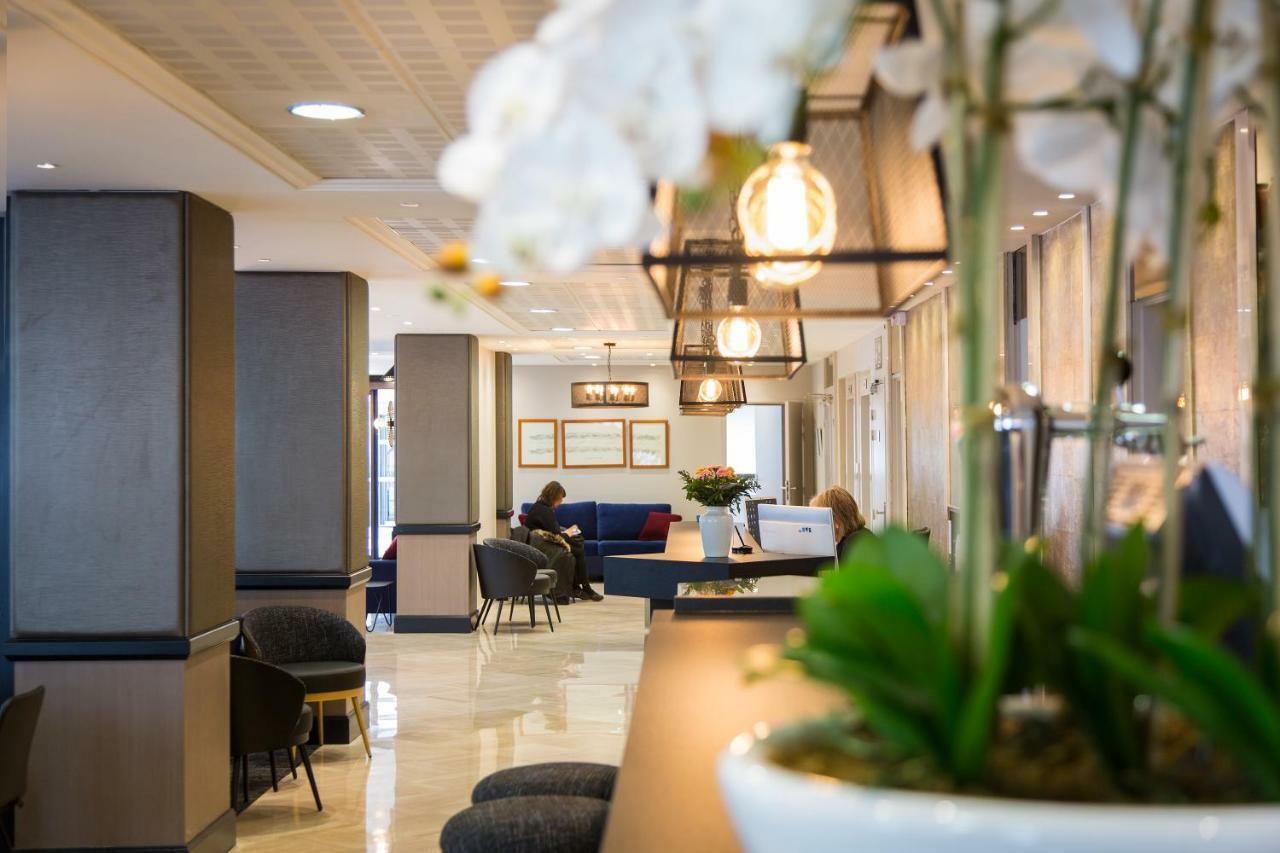 National Hotel 3*